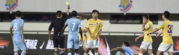  那不勒斯主场照明系统故障比赛中断半小时  