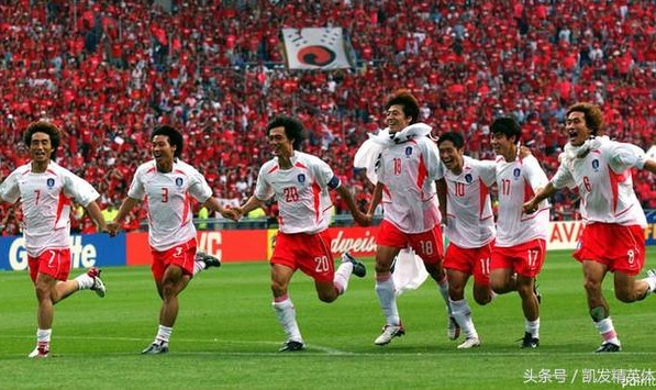  热刺亚洲行季前赛大胜韩国球队  